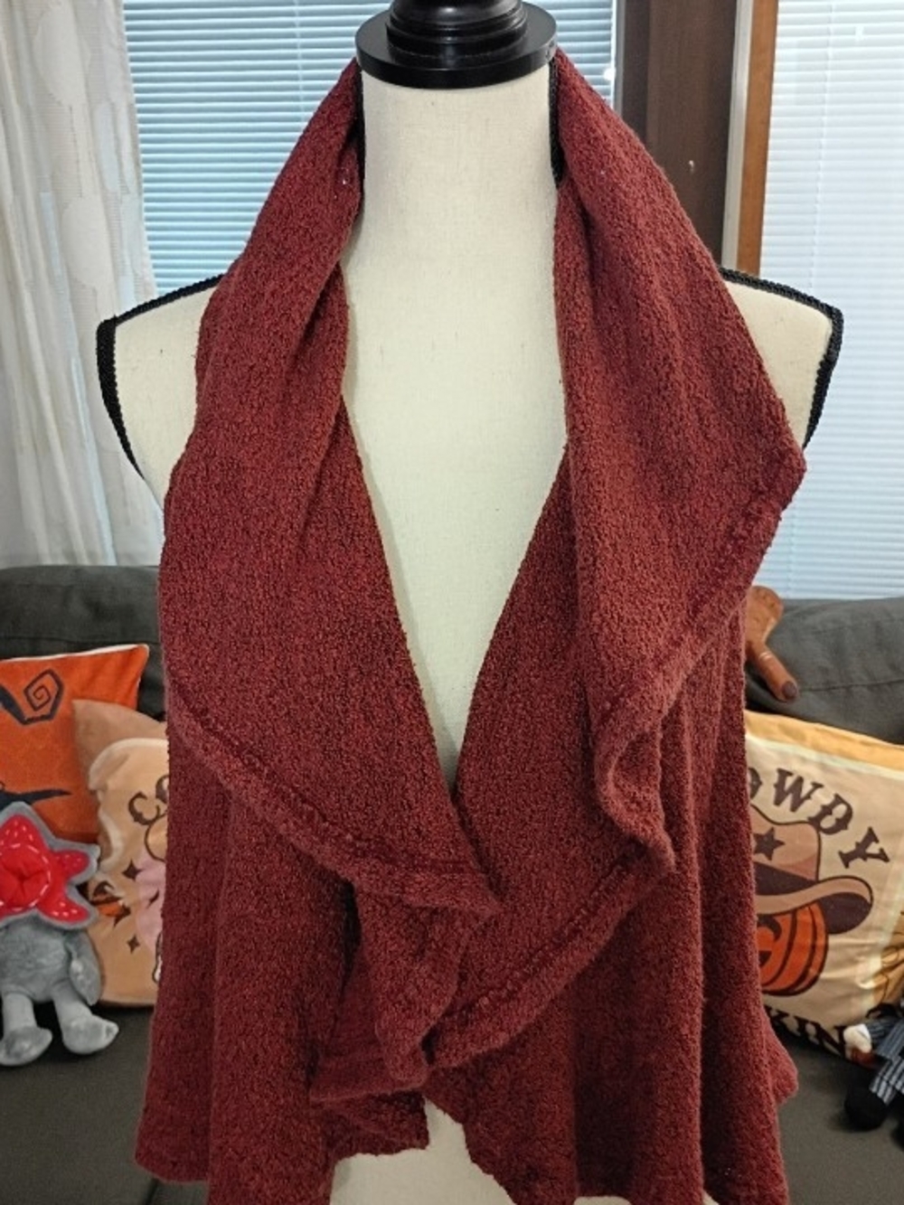 Cut Loose Rust Red Open Front Ruffle Waterfall Razorback Knit Vest, Medium - Picture 5 of 5